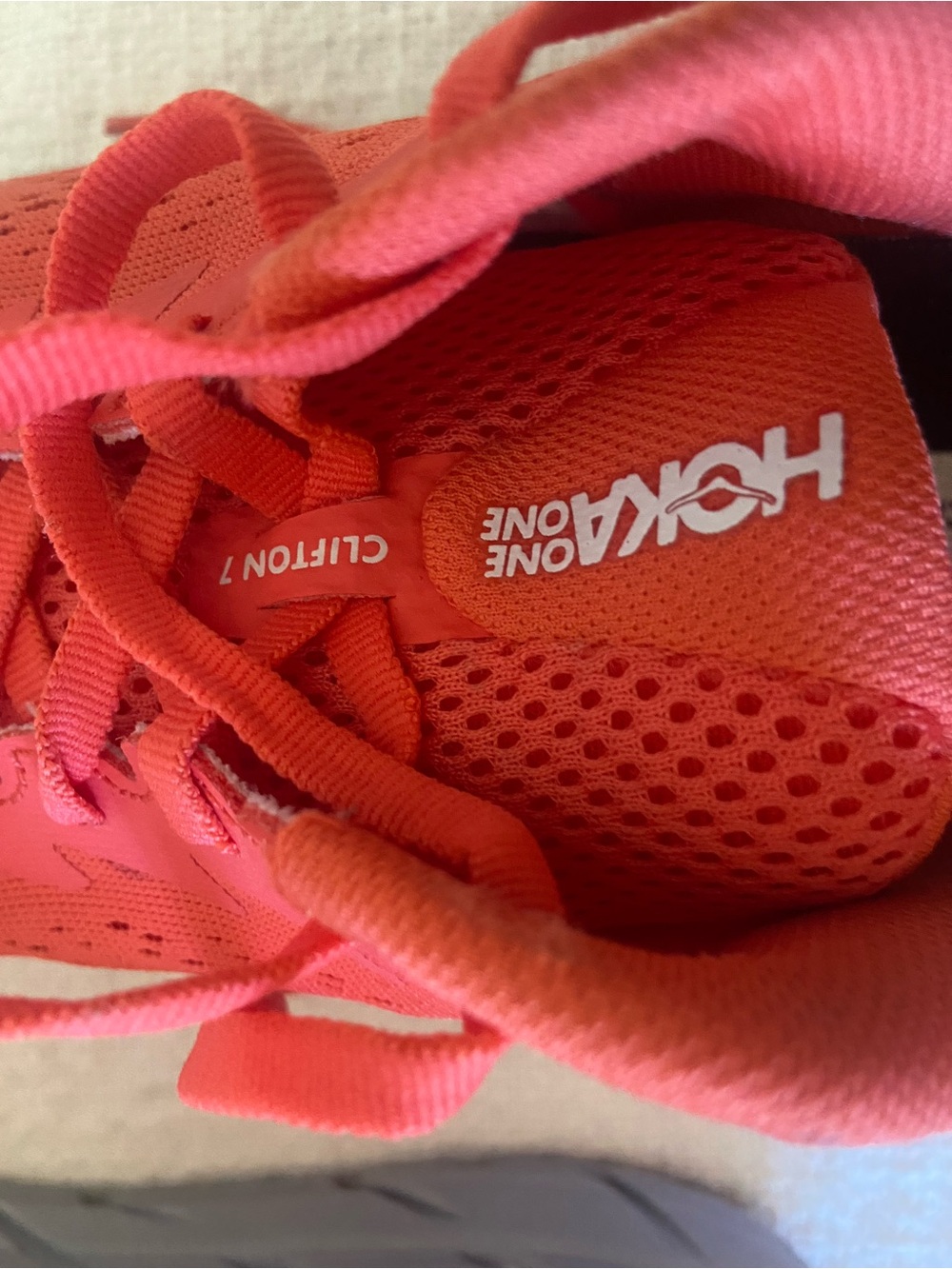 Hoka Clifton 7 Running Shoes in Bright Coral/Orange/Red Women’s Size 9 - Picture 15 of 16